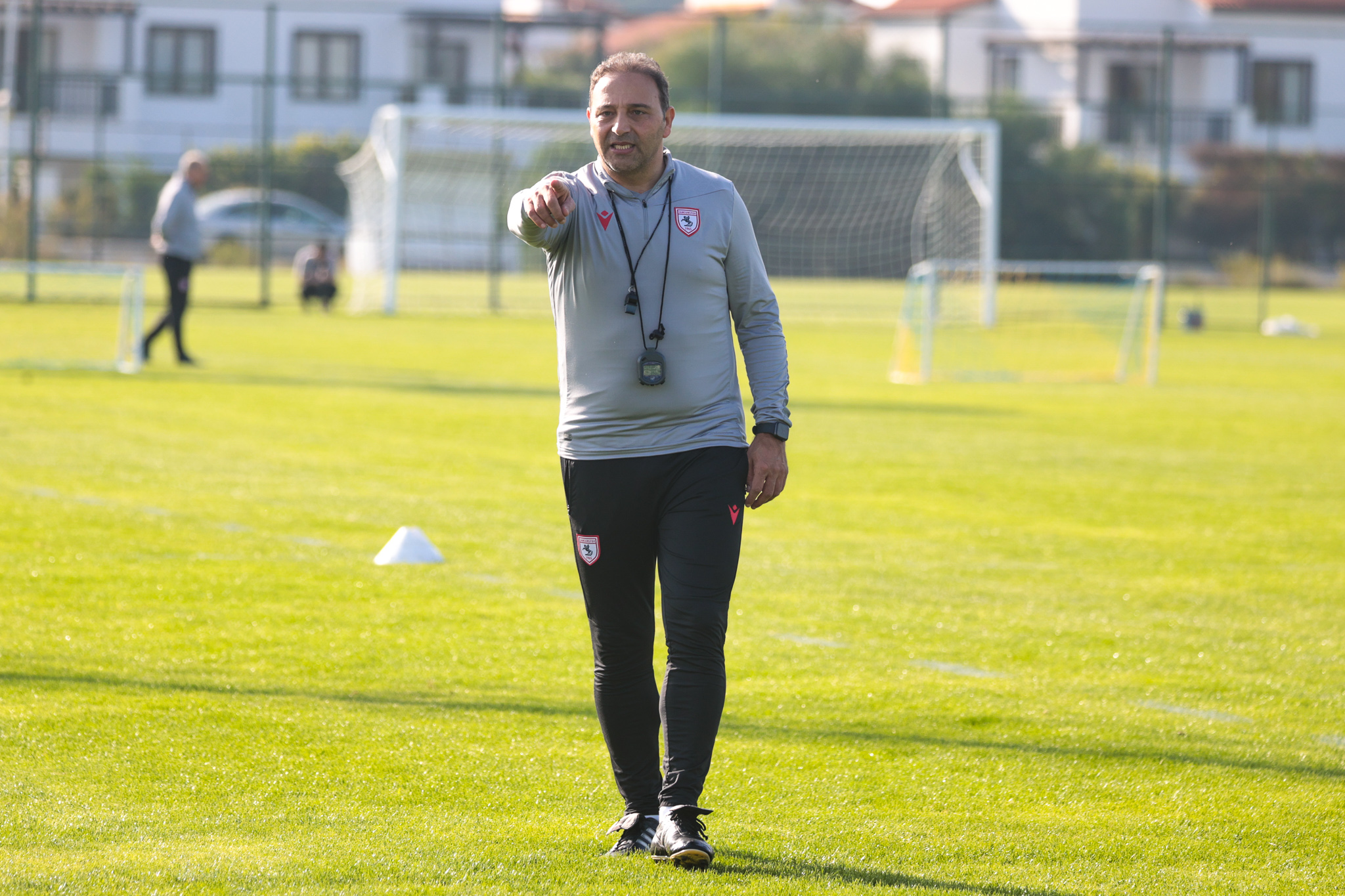 Teknik Direktör Fuat Çapa, takımımızın Antalya kampını değerlendirdi.