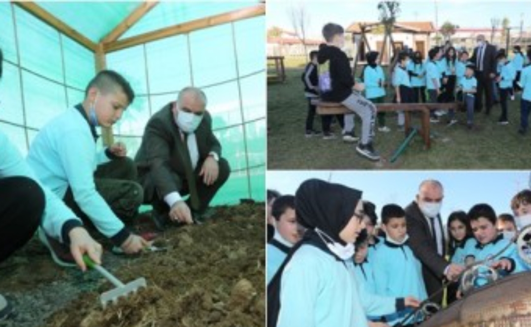 Başkan İbrahim Sandıkçı Öğrencilerle Birlikte Yerli Tohum Ekimi Yaptı   