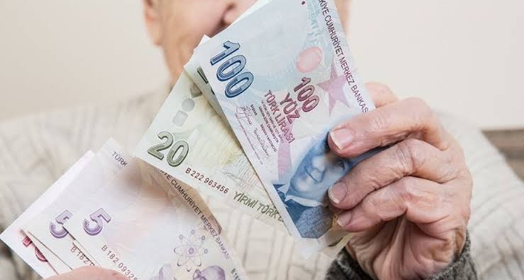 Emeklilerin zam farki ödemesi başlıyor